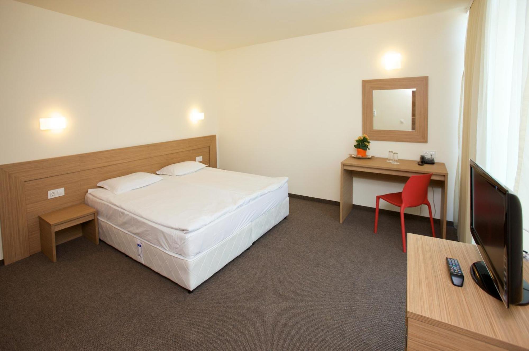 Jeravi Club Hotel 普里莫尔斯科 外观 照片